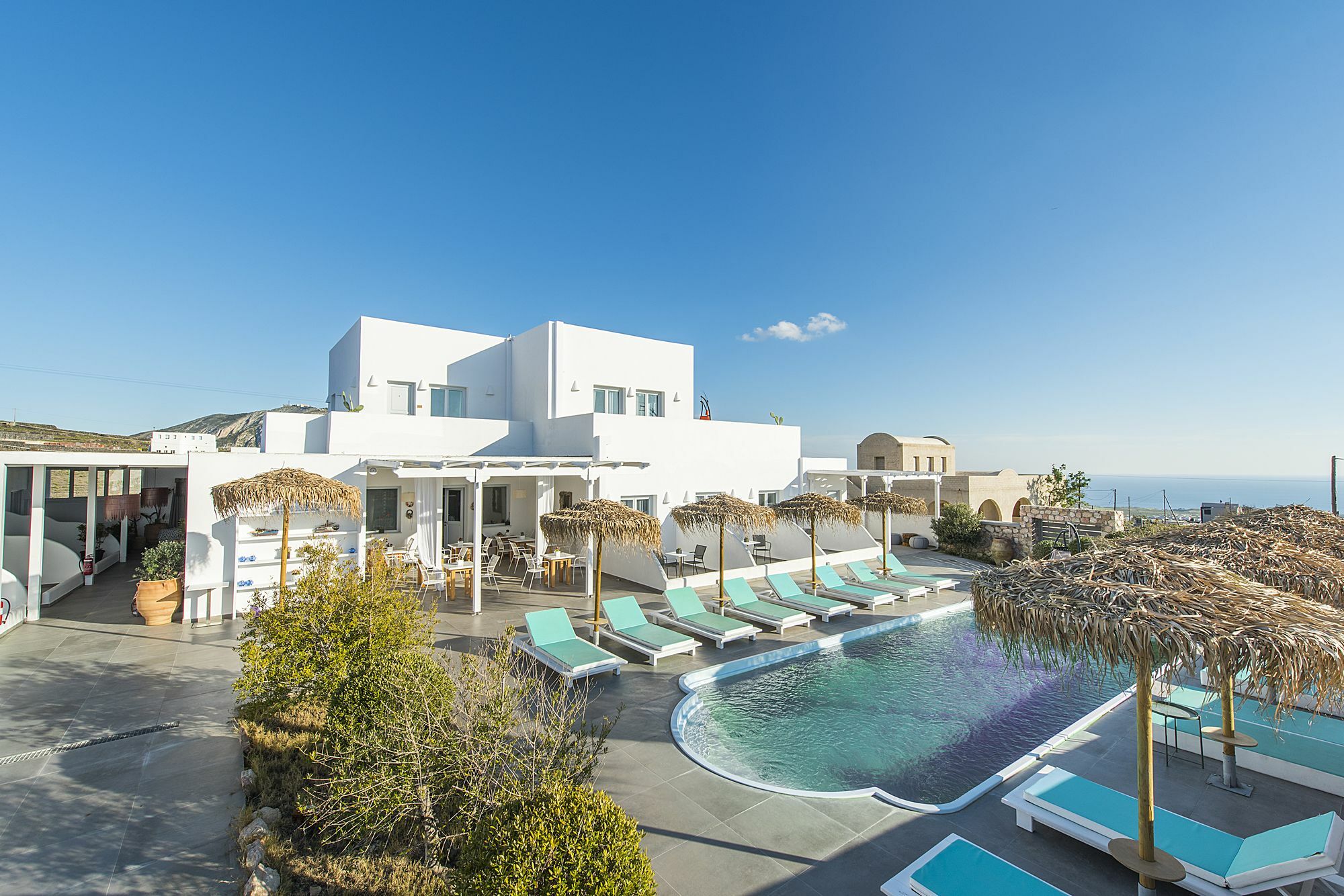 Impressive One Hotel Ormos Athinios Exterior photo